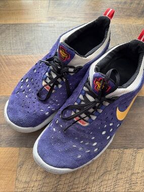 Nike Purple Sneakers with Yellow Swoosh and Black Accents (Nike Free Run Trail)